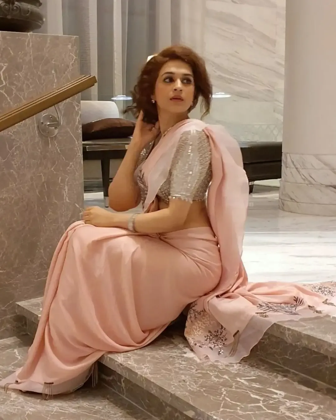 South Indian Model Shraddha Das Photoshoot in Pink Saree